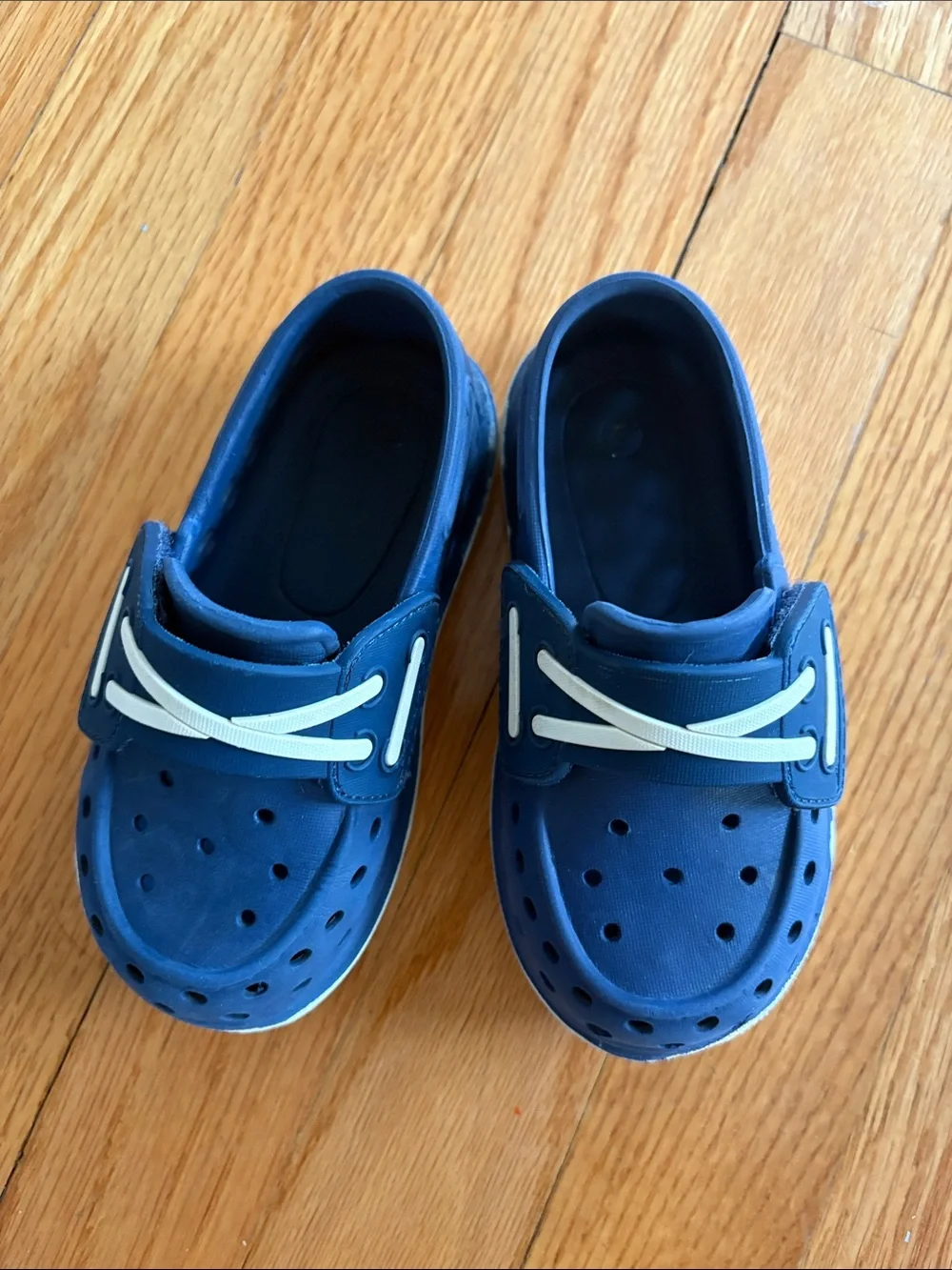 Sperry Kids Navy Blue Vented Slip-On Water Shoes with White Lace Accent